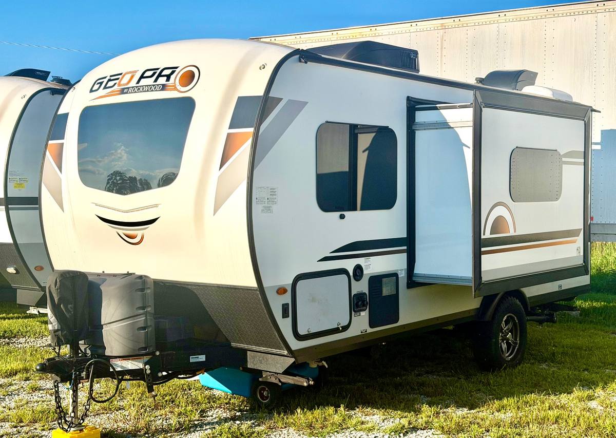 2021 Rockwood Geo-Pro 19FBS — photo 1