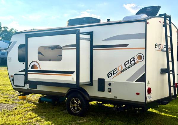 2021 Rockwood Geo-Pro 19FBS — photo 4