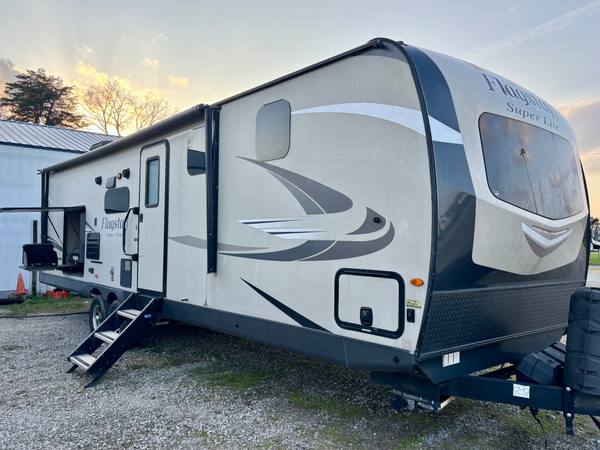 2019 Forest River Flagstaff 29RBS travel trailer for sale at Triple C Camper Consignment in Kentuckiana — photo 3 of 12
