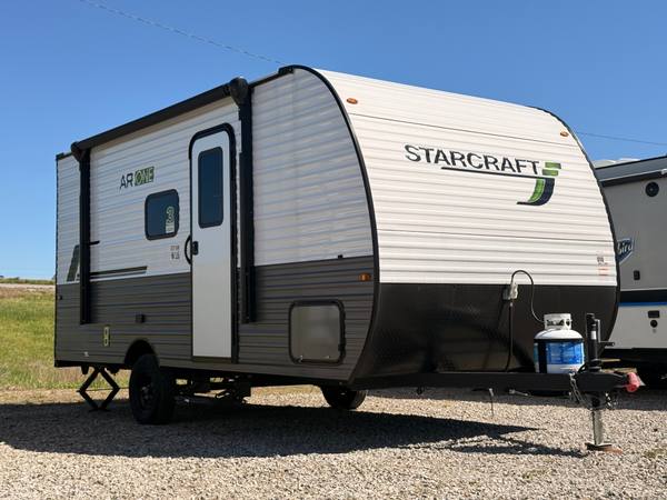 2025 Starcraft AR-ONE 177BH (NEW) travel trailer for sale at Triple C Camper Consignment in Kentuckiana — photo 2 of 9
