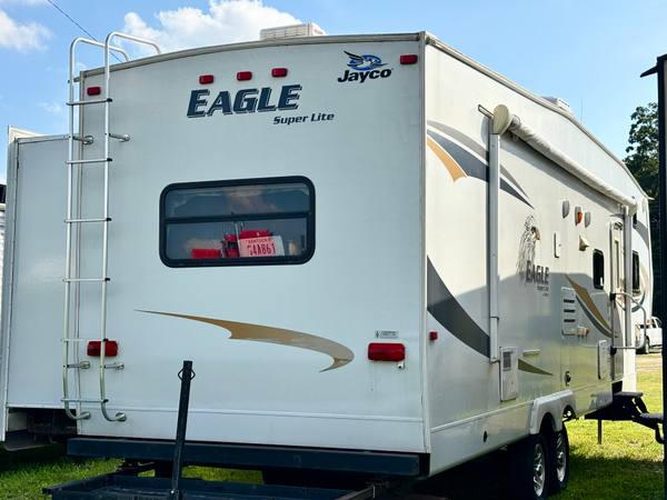 2010 Jayco Eagle 31.5FBHS Quad Bunkroom — photo 5