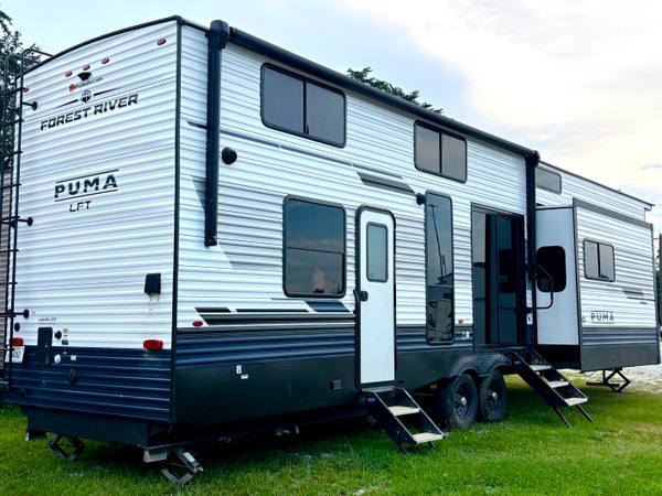 2025 Palomino Puma Destination 403LFT — photo 5
