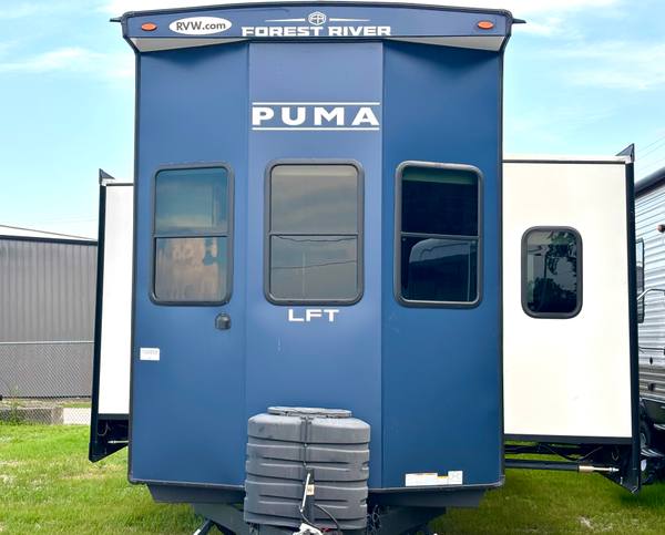 2025 Palomino Puma Destination 403LFT — photo 2