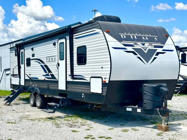 2023 Palomino Puma 28BHSS Bunkhouse — photo 3