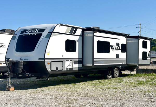 2022 Coachmen Apex 300BHS Quad Bunkroom — photo 2