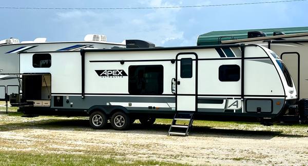 2022 Coachmen Apex 300BHS Quad Bunkroom — photo 5