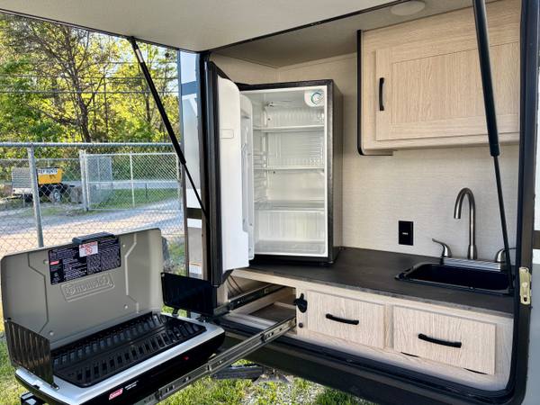2022 Coachmen Apex 300BHS Quad Bunkroom — photo 8