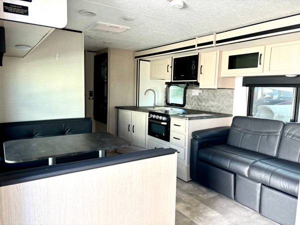 2022 Coachmen Apex 300BHS Quad Bunkroom — photo 10