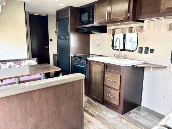 2016 Cherokee Grey Wolf 26BH Bunkhouse — photo 9