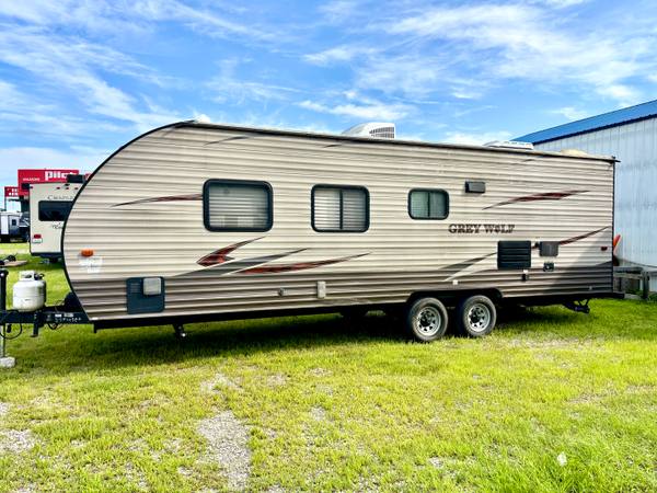 2016 Cherokee Grey Wolf 26BH Bunkhouse — photo 7