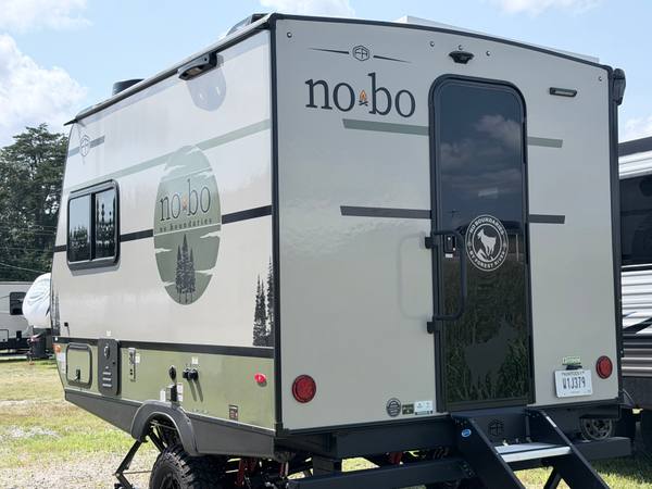 2026 Forest River Nobo 18.1 4-Season — photo 5