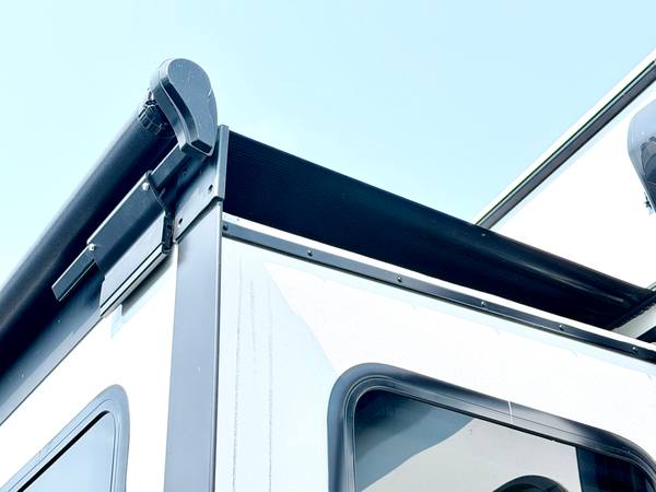 2023 Coachmen Chaparral 298RLS Rear Living — photo 7