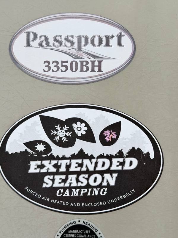 2017 Keystone Passport 3350BH 2 Bed | 2 Bath travel trailer for sale at Triple C Camper Consignment in Kentuckiana — photo 5 of 12