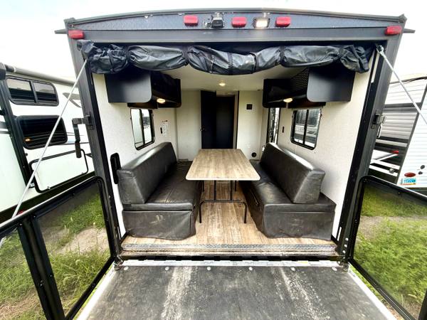 2022 Cherokee Grey Wolf ToyHauler 27RR 13Ft Garage toy hauler for sale at Triple C Camper Consignment in Kentuckiana — photo 10 of 12