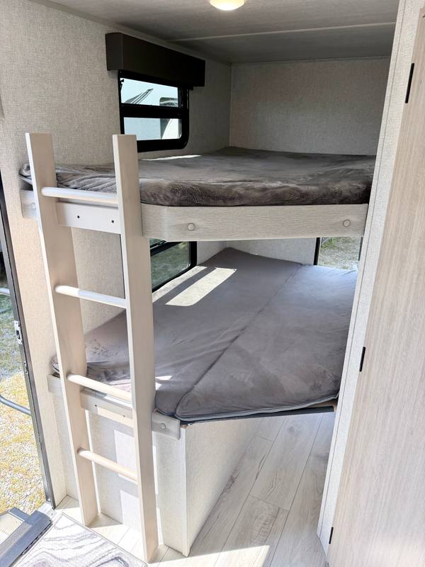 2023 East to West Alta 2800KBH travel trailer for sale at Triple C Camper Consignment in Kentuckiana — photo 9 of 12