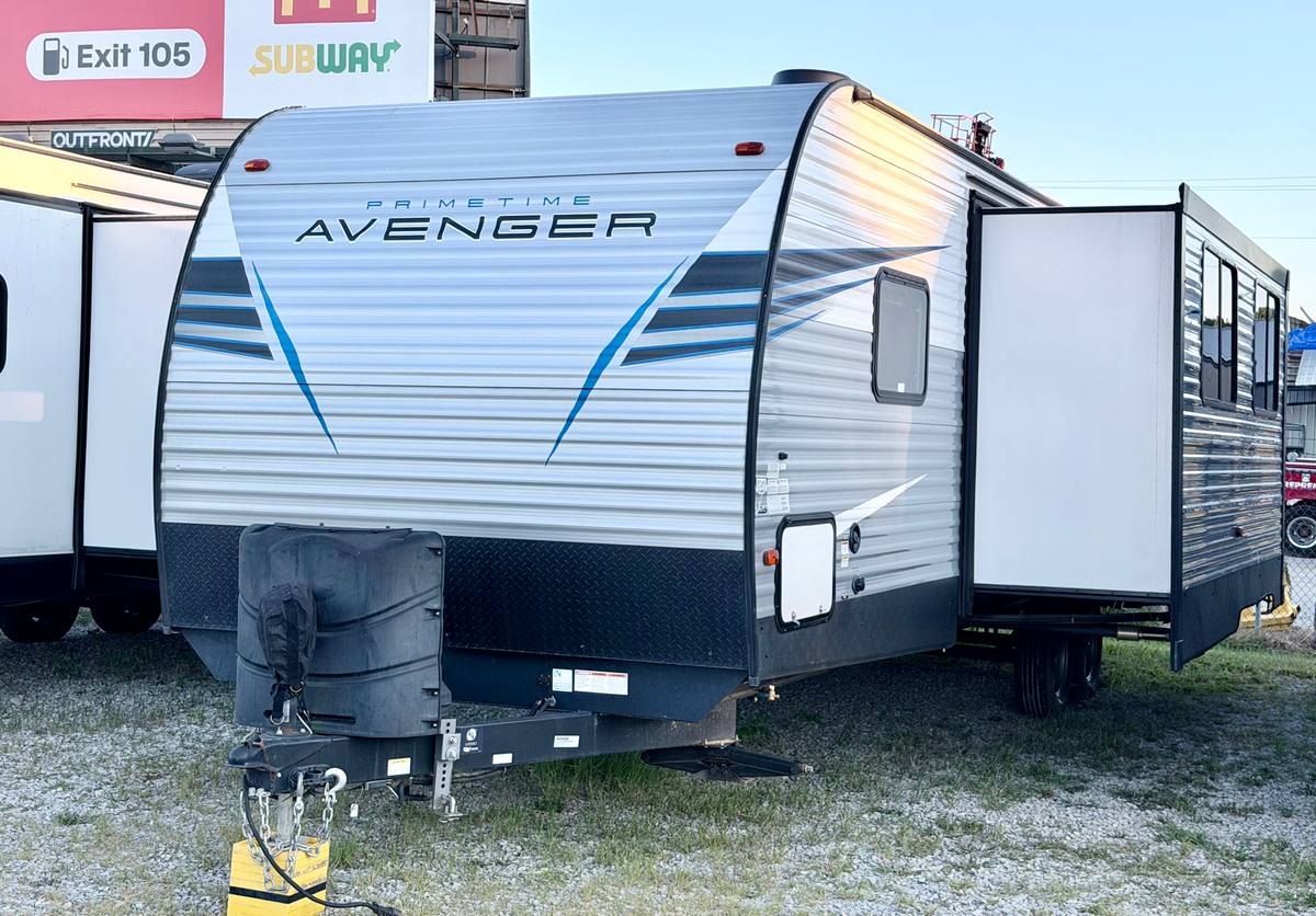 2021 Primetime Avenger 27DBH Private Bunkroom travel trailer for sale at Triple C Camper Consignment in Kentuckiana — photo 1 of 12