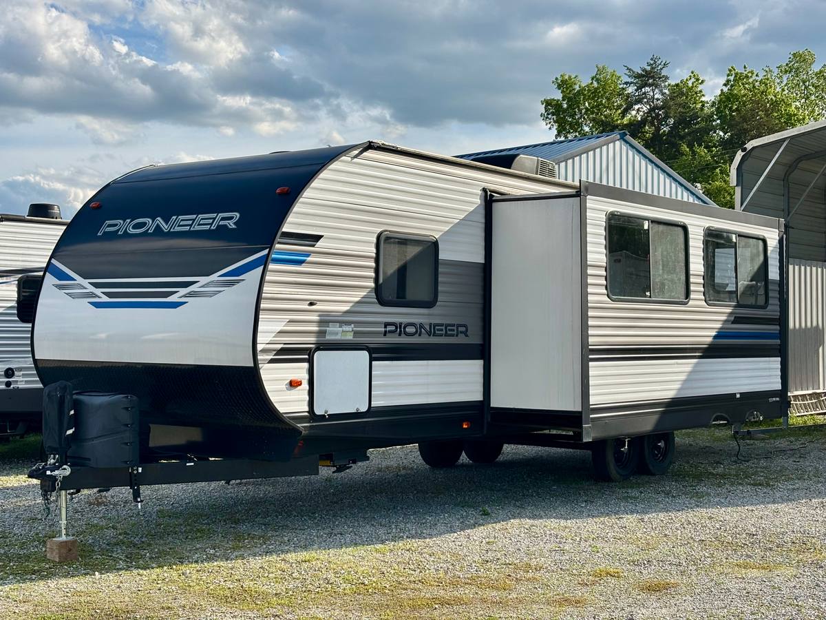 2021 Heartland Pioneer QB300 Private Quad Bunkroom travel trailer for sale at Triple C Camper Consignment in Kentuckiana — photo 1 of 12