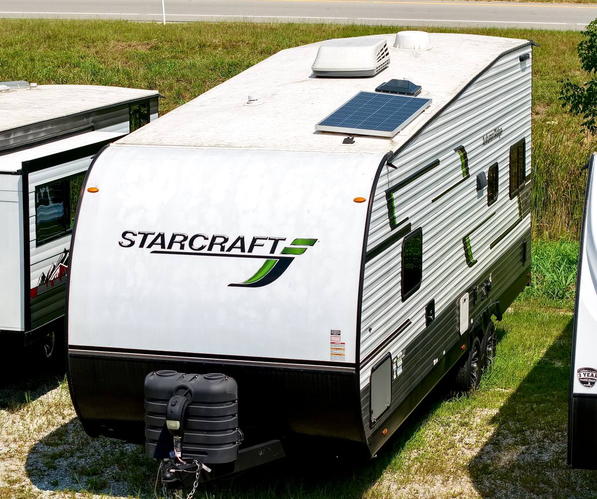 2025 Starcraft 25TH toy hauler for sale at Triple C Camper Consignment in Kentuckiana — photo 1 of 12