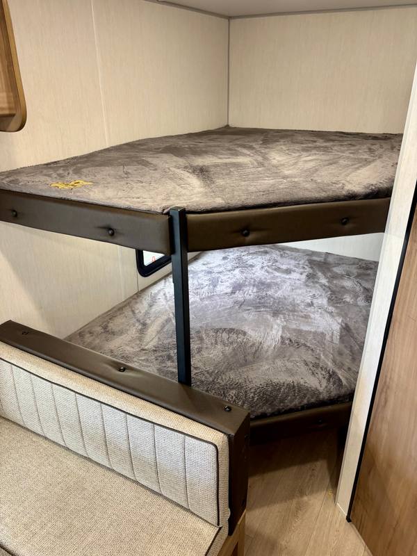 2025 Cherokee Grey Wolf 26EV Bunkhouse — photo 9