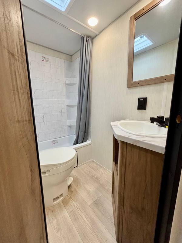 2025 Cherokee Grey Wolf 26EV Bunkhouse — photo 10