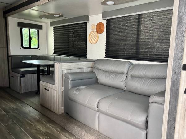 2023 Keystone Passport SL 282QB Quad Bunk — photo 12
