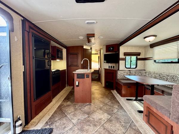 2015 Palomino Solaire Hybrid 197X — photo 7