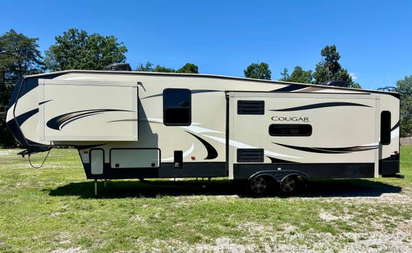 2018 Keystone Cougar 344MKS Rear Living | Washer/Dryer — photo 5
