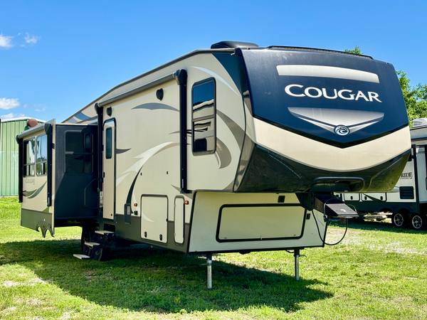 2018 Keystone Cougar 344MKS Rear Living | Washer/Dryer — photo 3