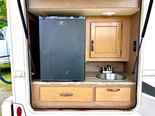2018 Thor Ace Workhorse 29.4 — photo 6