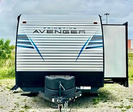 2021 Primetime Avenger 24FKS Couples Coach — photo 2