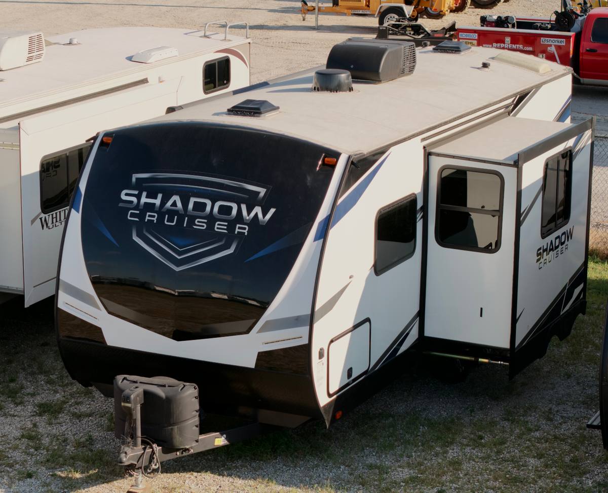 2022 Shadow Cruiser 225RBS 4-Season travel trailer for sale at Triple C Camper Consignment in Kentuckiana — photo 1 of 12