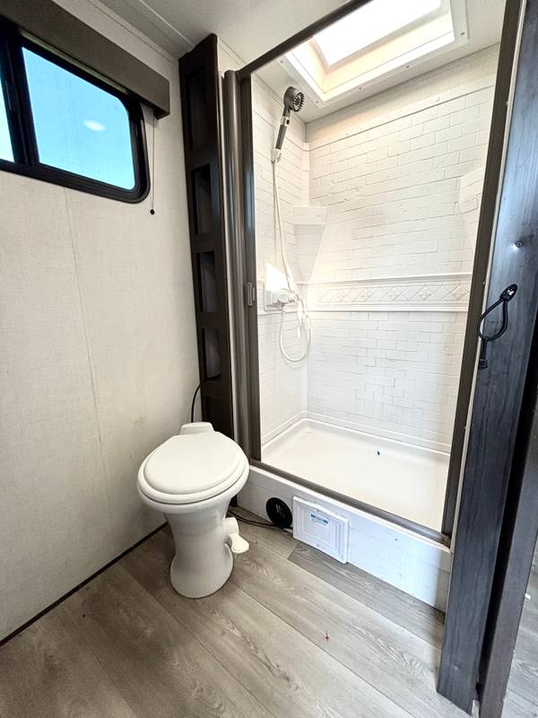 2023 Grand Design Transcend 221RB Rear Bath | Washer/Dryer — photo 8